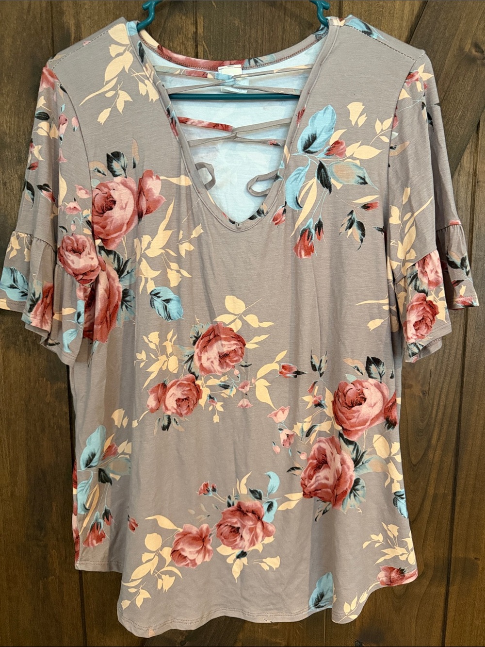 7th Ray Taupe Floral Lace-Up V-Neck Short Sleeve Top